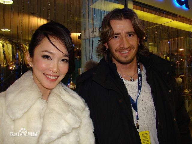 范文芳(Fann Wong)参加电影节性感图片图集