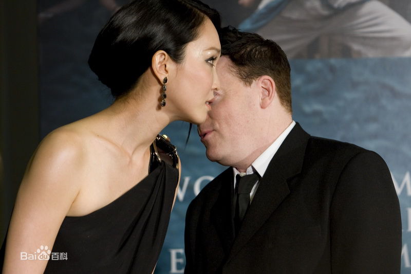 范文芳(Fann Wong)龙舞图片图集