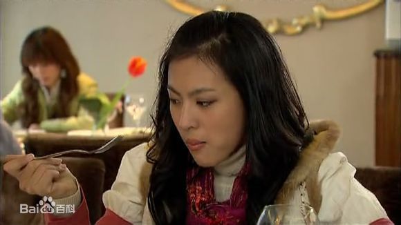 最优质周放(Cassie)在《丑女无敌完美季》阿黛尔中的