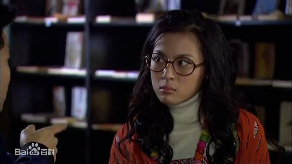 最优质周放(Cassie)在《丑女无敌完美季》阿黛尔中的