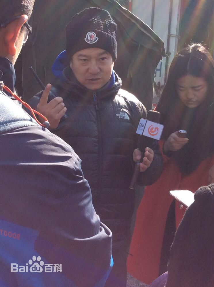 国建勇工作照图片图集