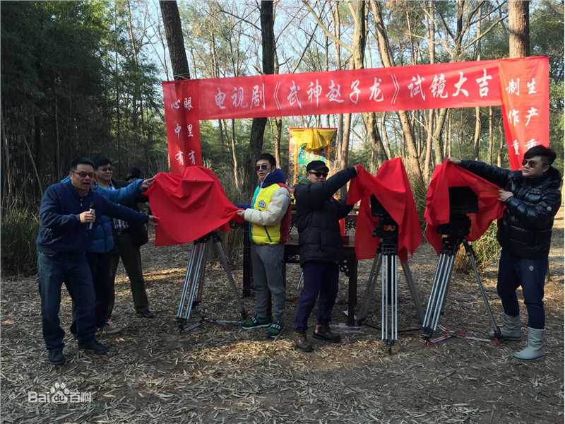 国建勇工作照图片图集