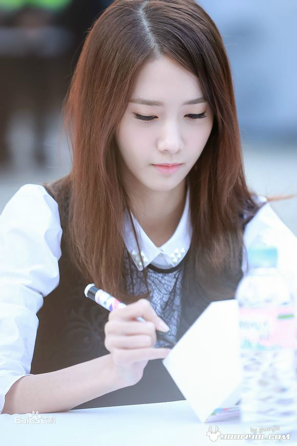 林允儿(Lim Yoon A、 、ユナ)出席活动前后照片