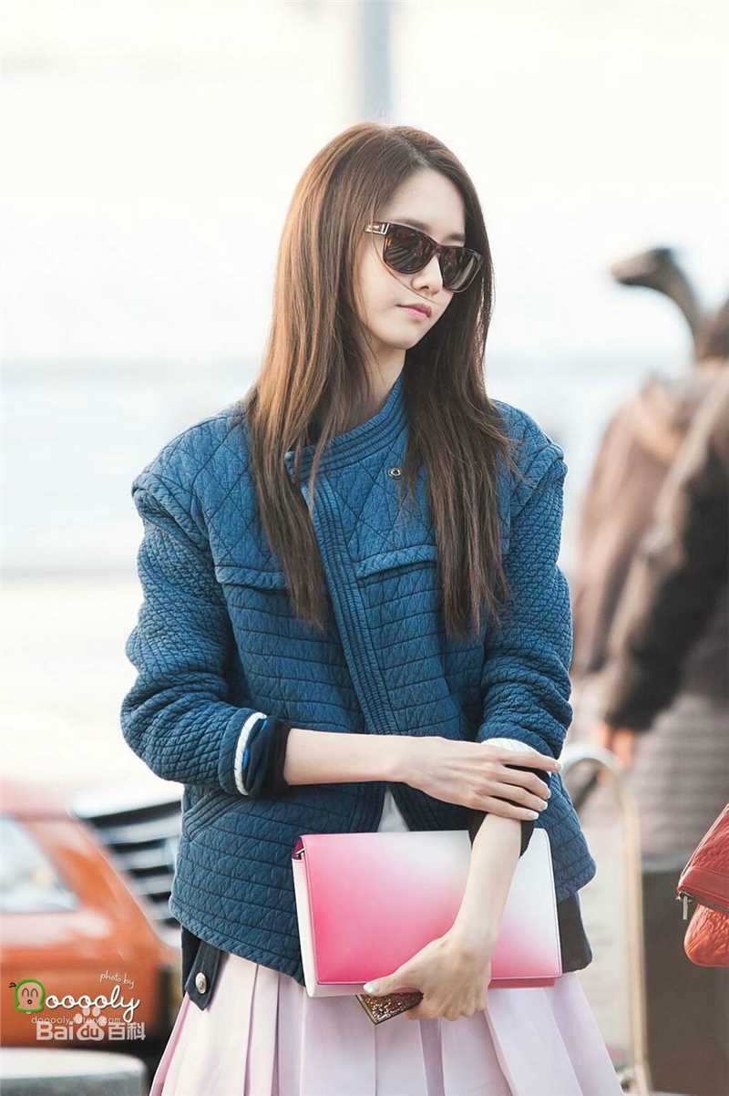 林允儿(Lim Yoon A、 、ユナ)机场图片图集