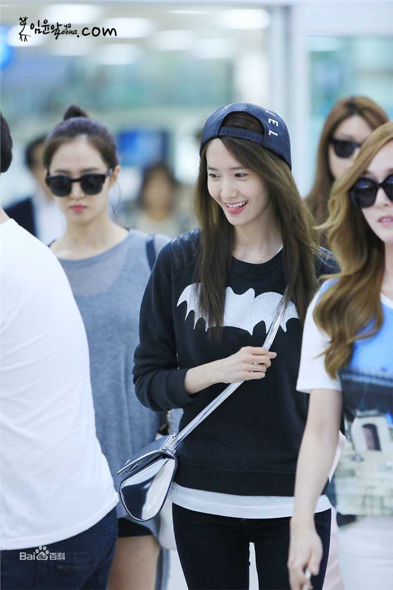 林允儿(Lim Yoon A、 、ユナ)机场图片图集