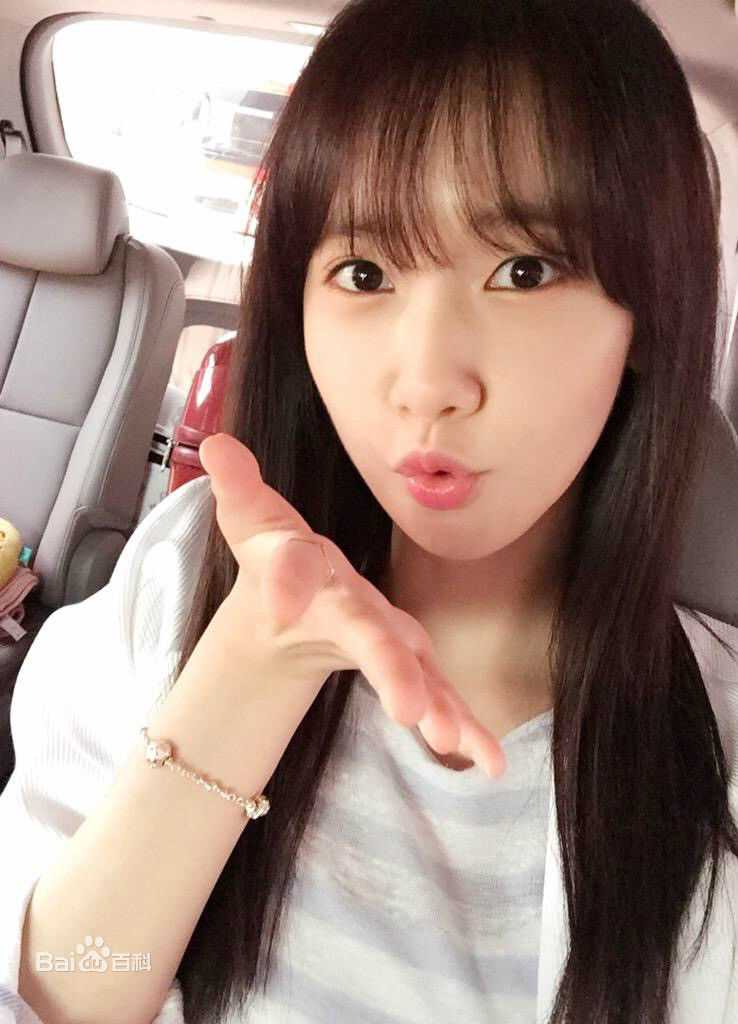 林允儿(Lim Yoon A、 、ユナ)生活图片图集