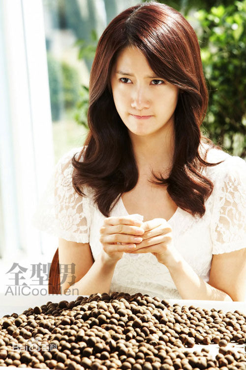 最新林允儿(Lim Yoon A、 、ユナ)精彩图册1