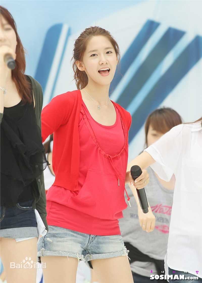 最新林允儿(Lim Yoon A、 、ユナ)精彩图册1