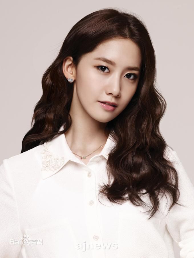 最新林允儿(Lim Yoon A、 、ユナ)精彩图册1