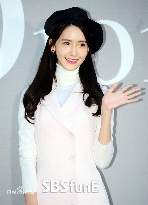 林允儿(Lim Yoon A、 、ユナ)160714 Dior Colors Exhibition Opening前后照片