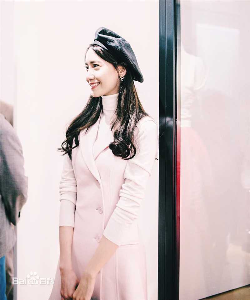 林允儿(Lim Yoon A、 、ユナ)160714 Dior Colors Exhibition Opening前后照片