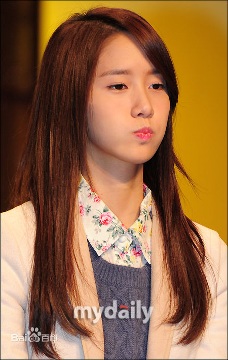 林允儿(Lim Yoon A、 、ユナ)精彩图册1