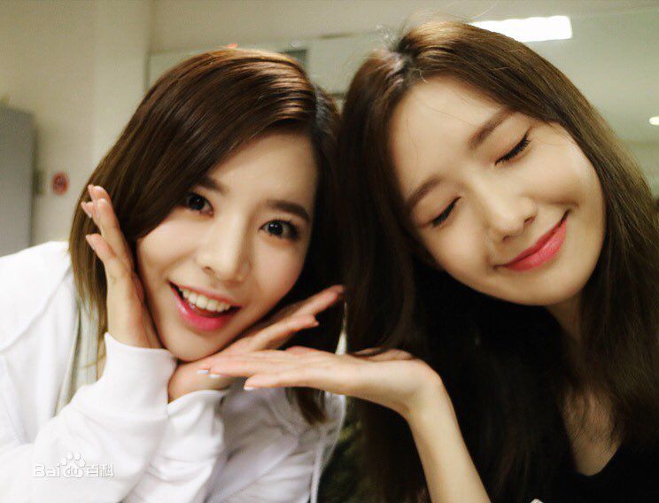 林允儿(Lim Yoon A、 、ユナ)150927(开ins起)~160927instagram更新图册