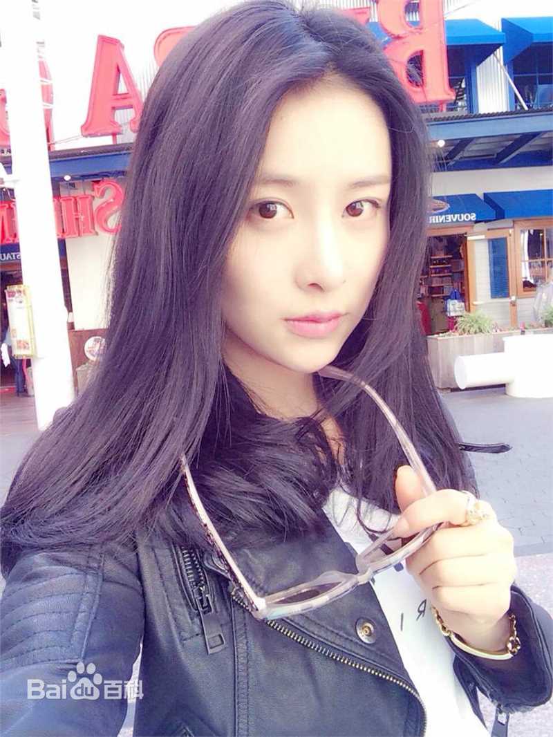 贾清(TingAnne)贾青生活照图片图册