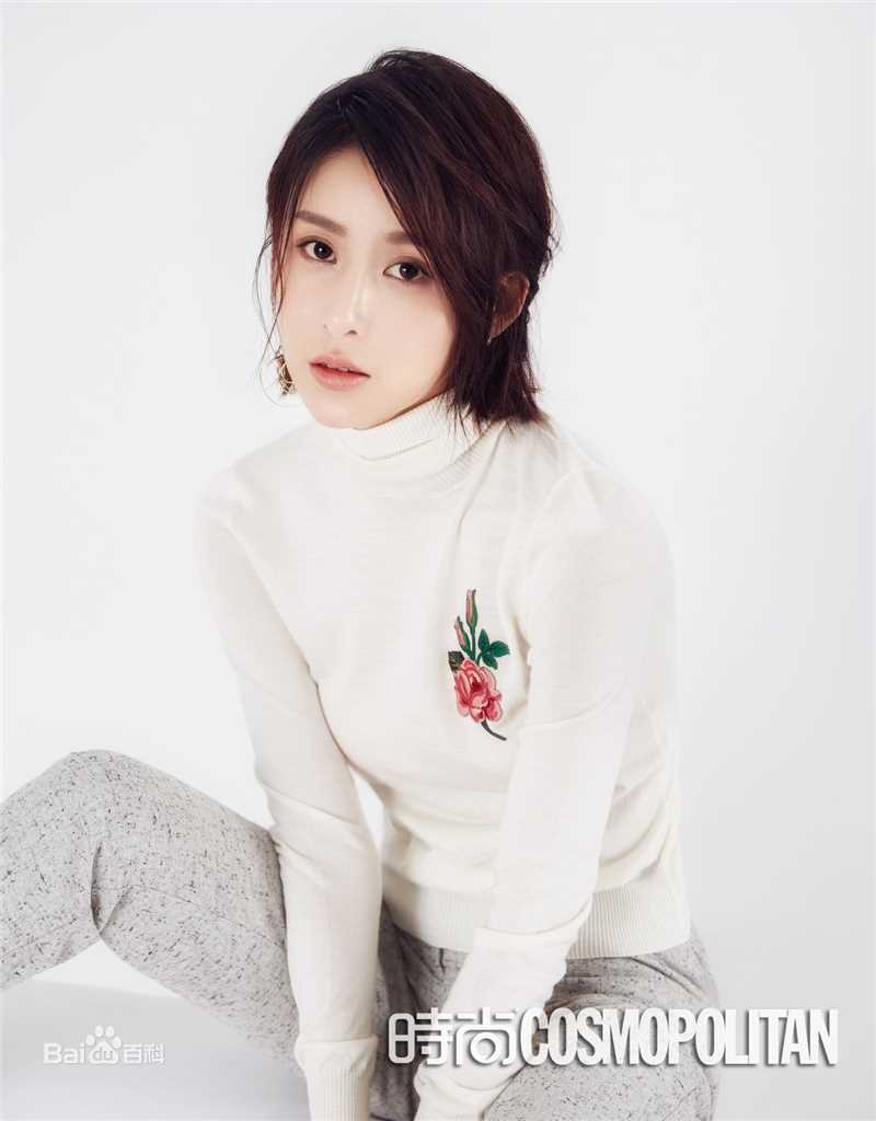 精选贾清(TingAnne)在《时尚COO》中的图册