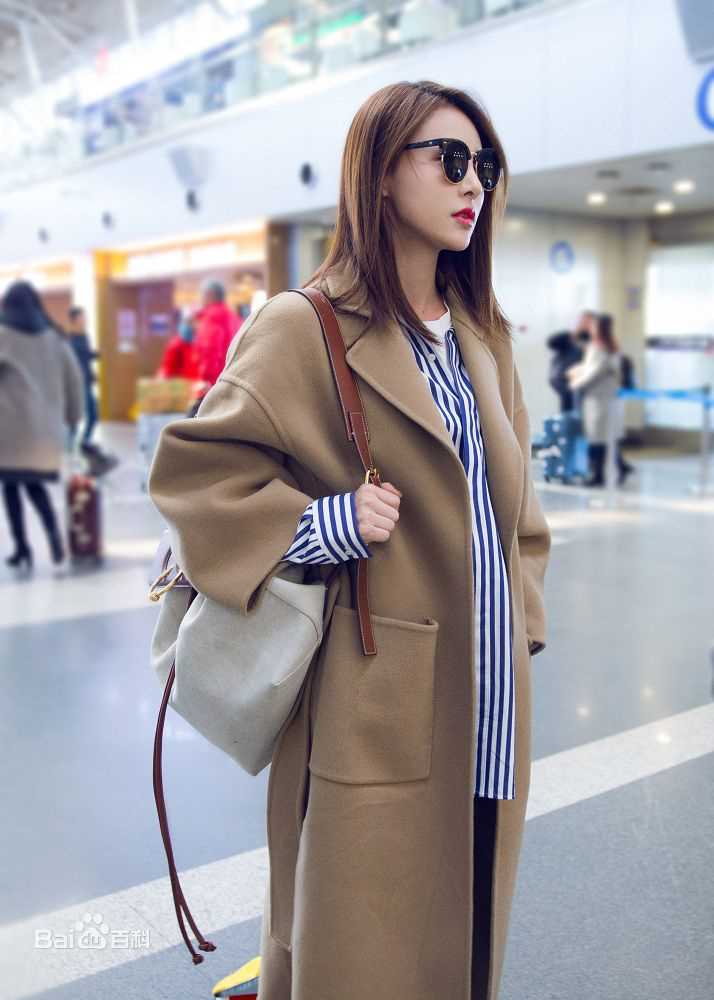 贾清(TingAnne)2018纽约时装周素颜照壁纸