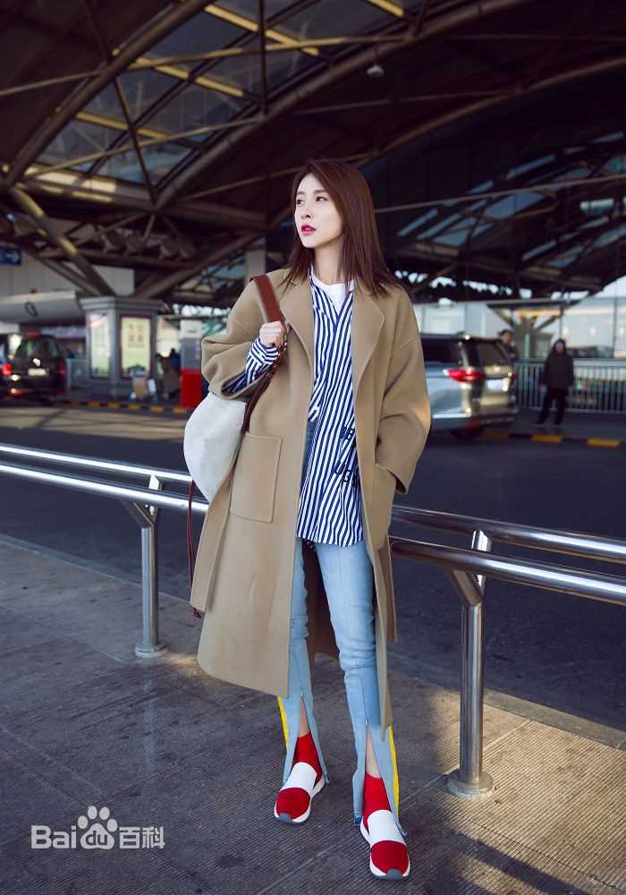 贾清(TingAnne)2018纽约时装周素颜照壁纸