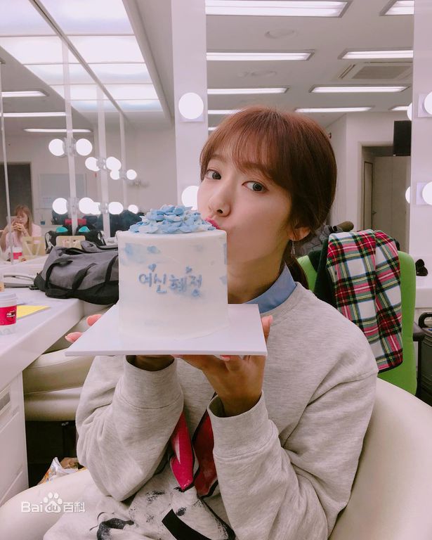 朴信惠((韩)、Park Shin Hye(罗马)、パク-シネ(日))生活图片图册