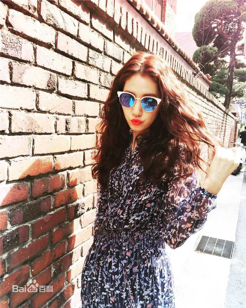 朴信惠((韩)、Park Shin Hye(罗马)、パク-シネ(日))生活图片图册