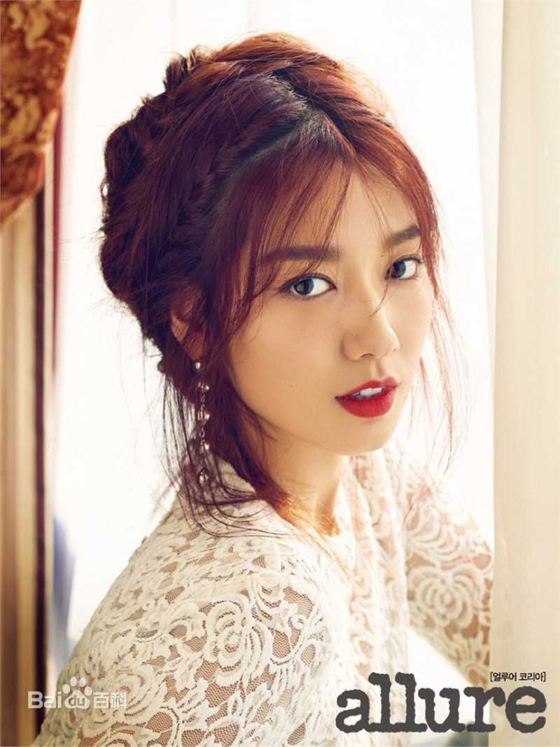 朴信惠((韩)、Park Shin Hye(罗马)、パク-シネ(日))最全杂志壁纸