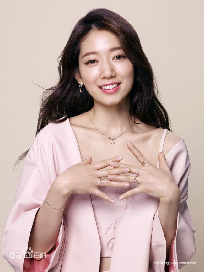 朴信惠((韩)、Park Shin Hye(罗马)、パク-シネ(日))AGATHA性感图片壁纸