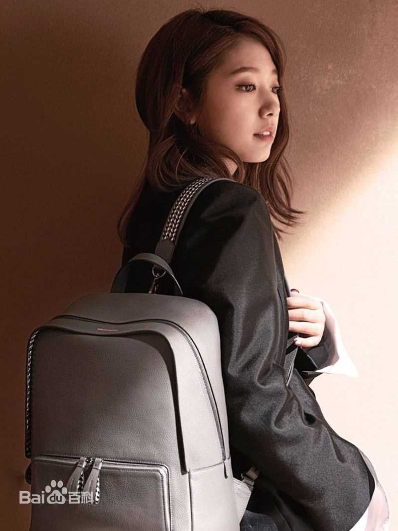 朴信惠((韩)、Park Shin Hye(罗马)、パク-シネ(日))BRUNOMAGLI壁纸壁纸