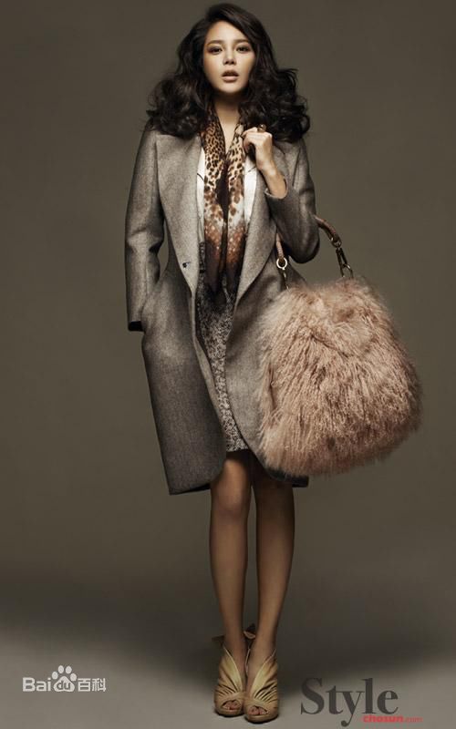 最新朴诗妍(Hermione， ，Park Si yeon)精彩图册