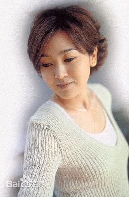 李丞涓()单人照素颜照相册