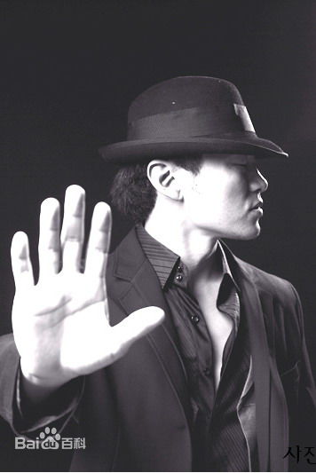 杨东根、梁东根(译名)(（Yang Dong Geun）)杨东根素颜照相册