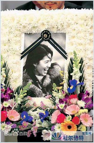 李恩珠(，Lee Eun joo)遗体告别图片图集