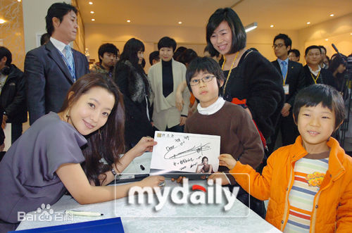 高清金喜善(Katie、 、Kim Hee Seon)精彩图册