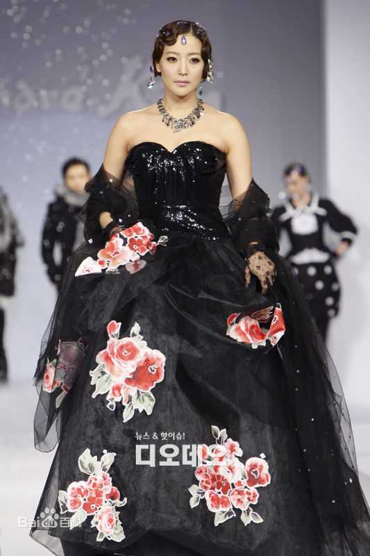 最全金喜善(Katie、 、Kim Hee Seon)精彩图册1