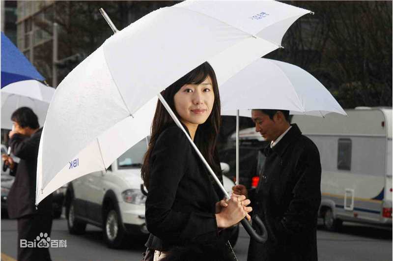 最新尹晶喜(Jeong-hee Yun)壁纸