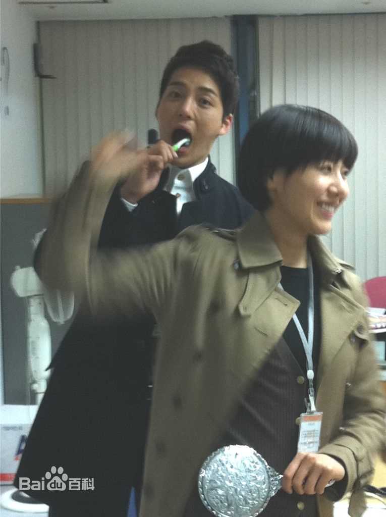 尹晶喜(Jeong-hee Yun)前后照片