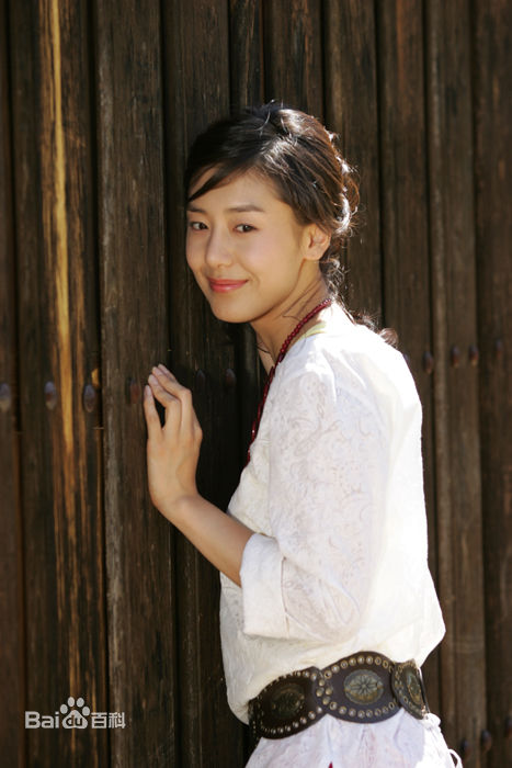 最全尹晶喜(Jeong-hee Yun)精彩图册