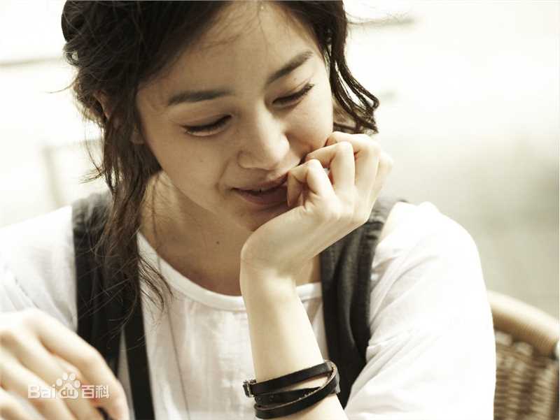 金泰希（正译）(（韩文）、Kim Tae Hee（英文）)天然美女素颜照相册