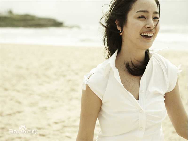 金泰希（正译）(（韩文）、Kim Tae Hee（英文）)天然美女素颜照相册