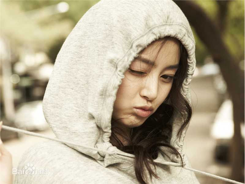 金泰希（正译）(（韩文）、Kim Tae Hee（英文）)天然美女素颜照相册