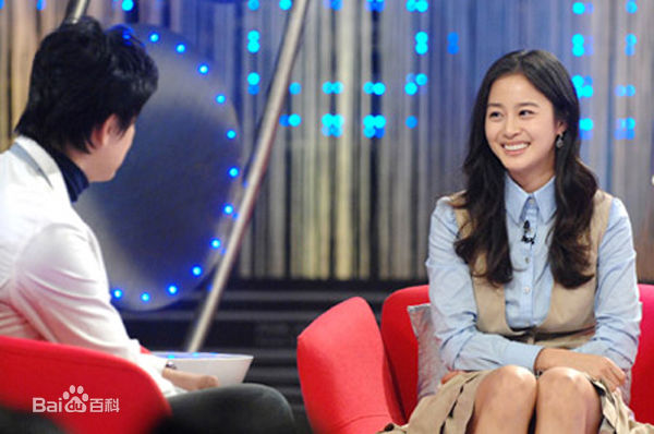 金泰希（正译）(（韩文）、Kim Tae Hee（英文）)出席活动图册