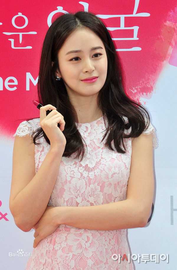 金泰希（正译）(（韩文）、Kim Tae Hee（英文）)出席活动图册
