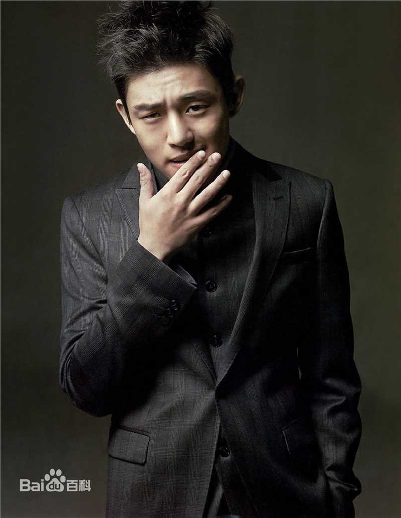 刘亚仁 Yoo Ah In ユアイン 高清杂志图集 万佳查