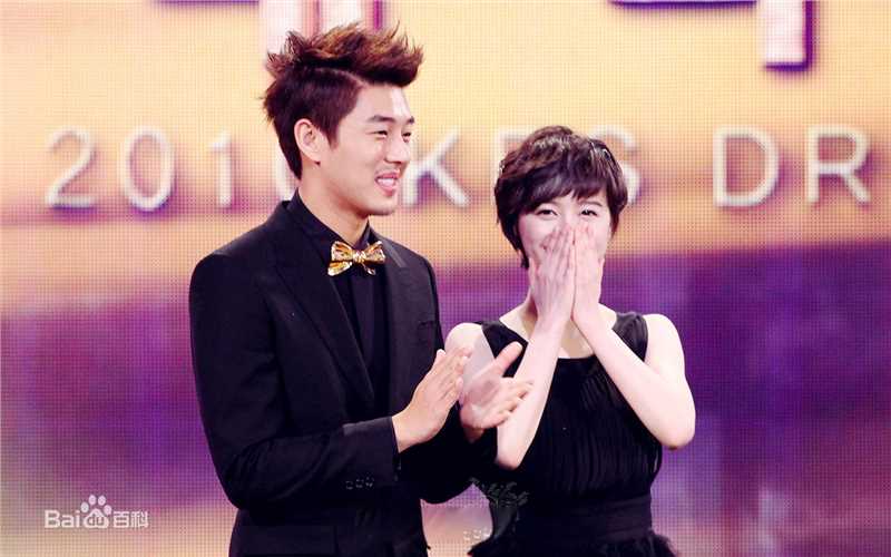 最新刘亚仁(Yoo Ah In、ユアイン)精彩图册