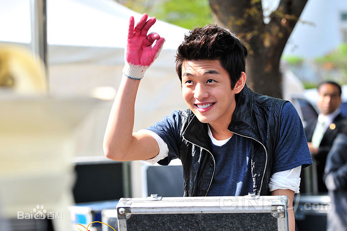 刘亚仁(Yoo Ah In、ユアイン)精彩图册