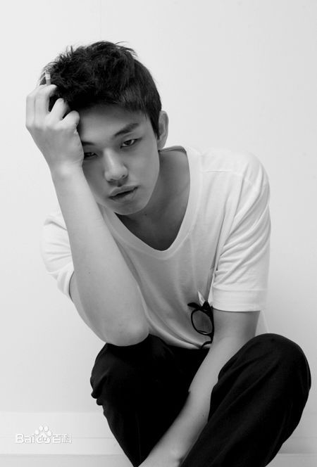 最新刘亚仁(Yoo Ah In、ユアイン)精彩图册