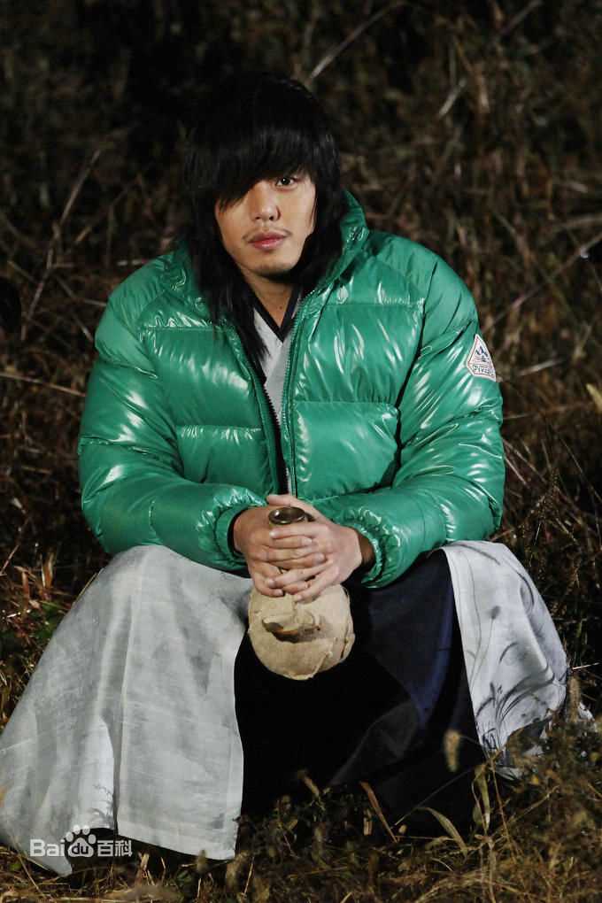 精选刘亚仁(Yoo Ah In、ユアイン)精彩图册