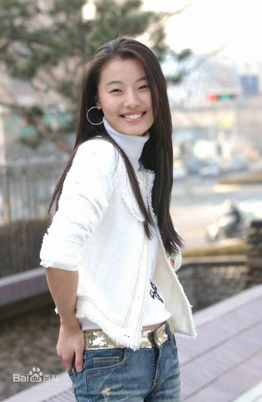 尹素怡(Yoon So-yi)素怡风采2图册