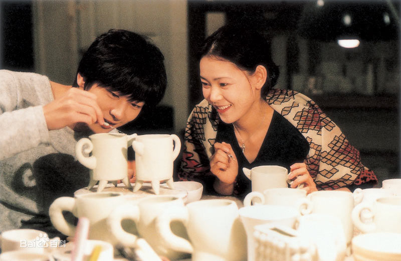 沈智浩(；Shim Ji Ho)绿色椅子前后照片