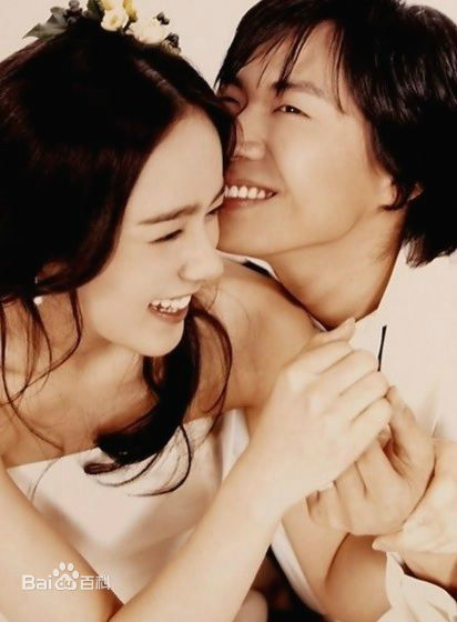 韩佳人(Han Ga In)与丈夫延政勋前后照片