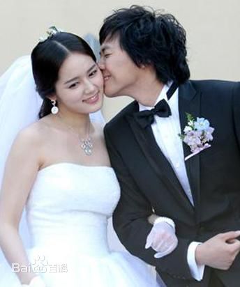 韩佳人(Han Ga In)与丈夫延政勋前后照片