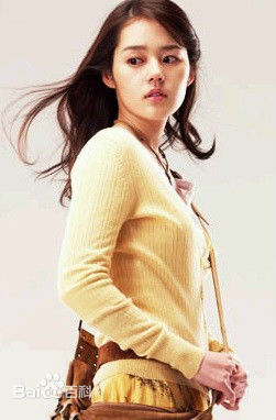 韩佳人(Han Ga In)新进职员素颜照相册